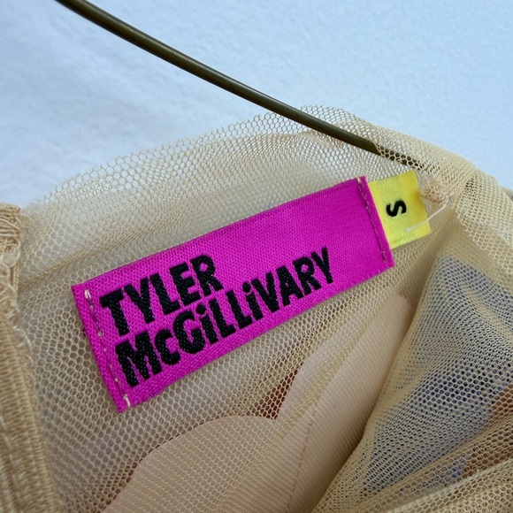 Gorgeous Floral Sheer Blouse - Tyler Mcgillivary - Picture 3 of 6